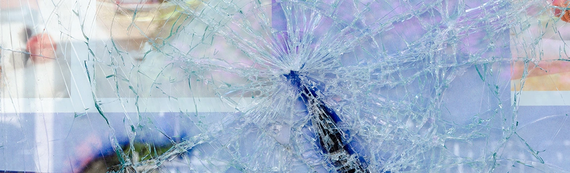 Window Broken Glass Repair in York Center